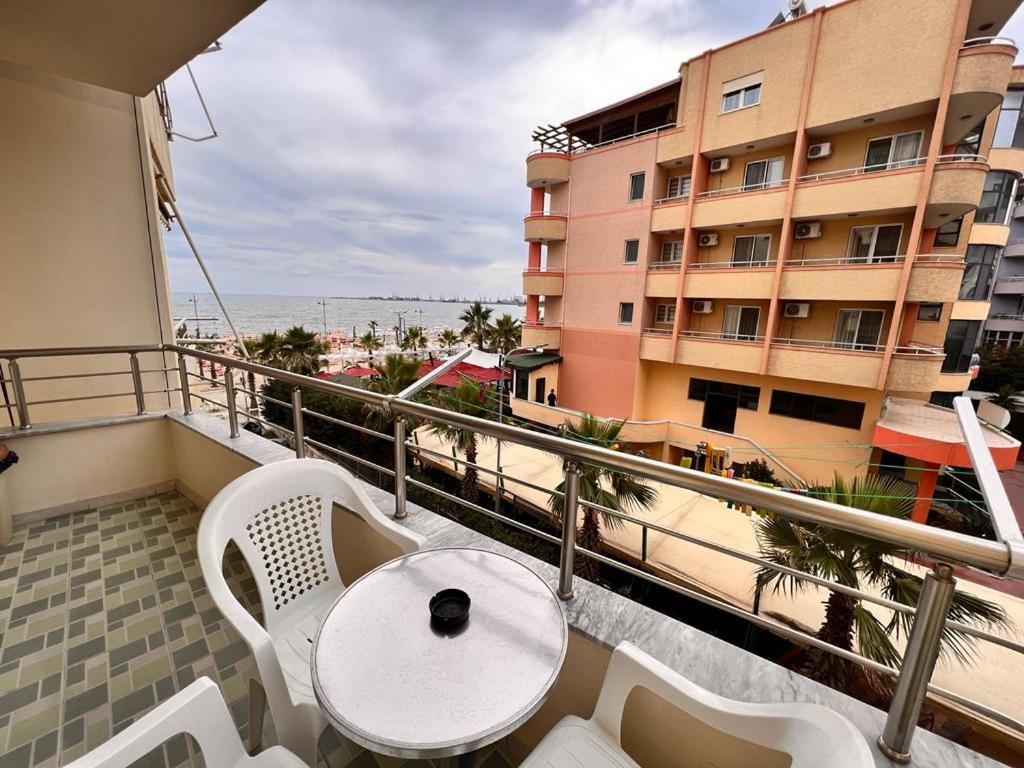 H&G Seaview Apartments Durrës Extérieur photo